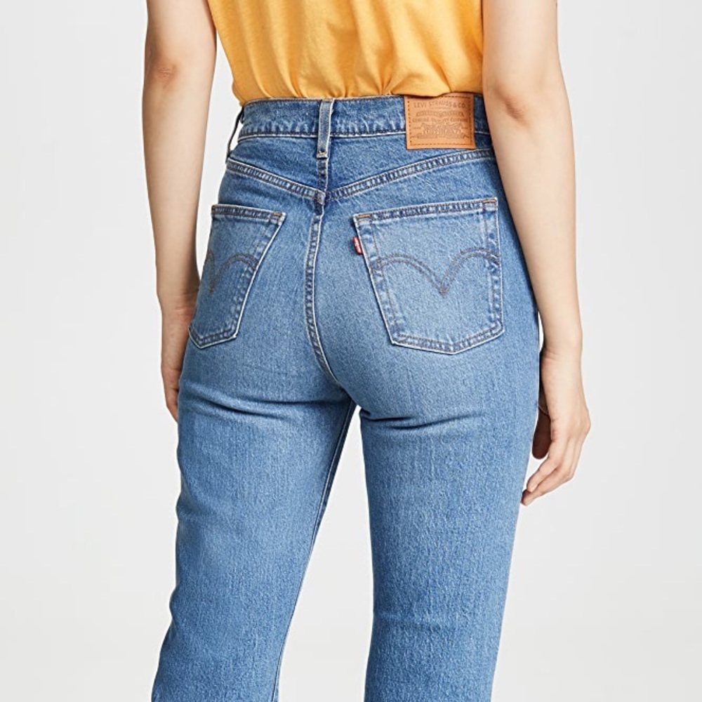 Levi’s Ribcage Flare Jeans